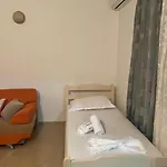 Dario's 2 Apartmán Orikumi