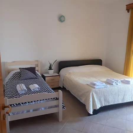 Dario's 2 Apartment *